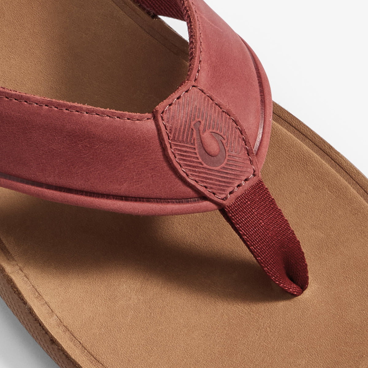 Tuahine  -  Red Ochre / Tan
